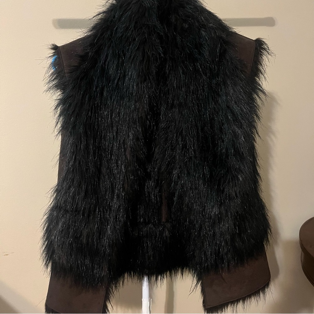 Zara Basics Women’s faux Fur Vest Size Small Brown suede vest and black fur